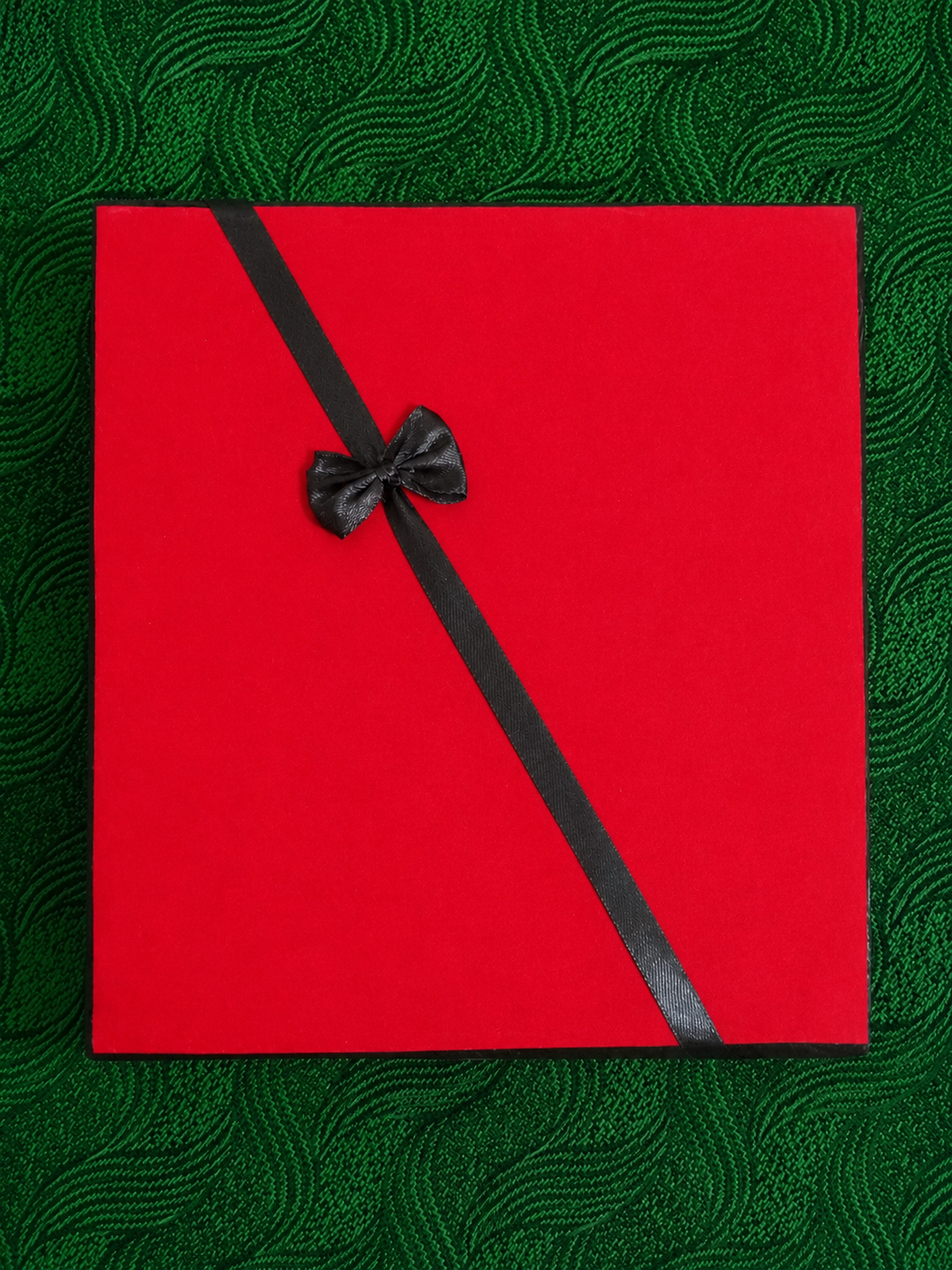 Luxury Romantic Gift Box Set for Her – Watch, Jewellery, Perfume & Rose Surprise Box